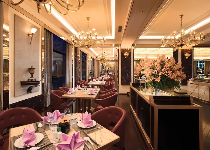 Vinpearl & Khu nghỉ mát 5*