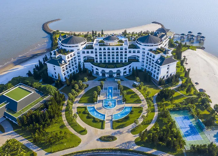 Khu nghỉ mát Vinpearl & 5*