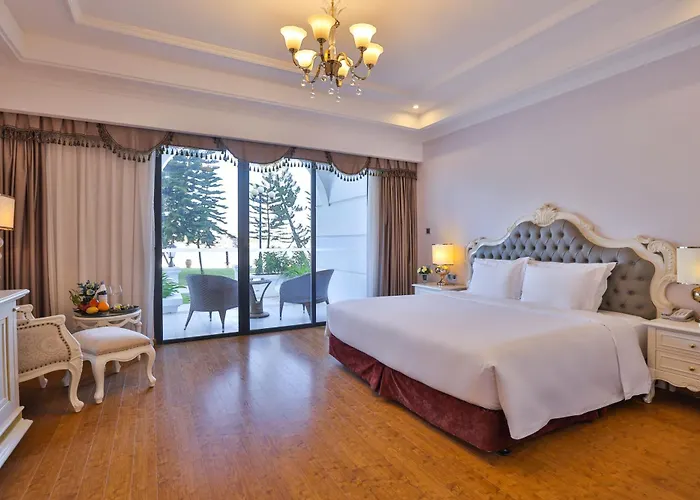 Khu nghỉ mát Vinpearl & 5*
