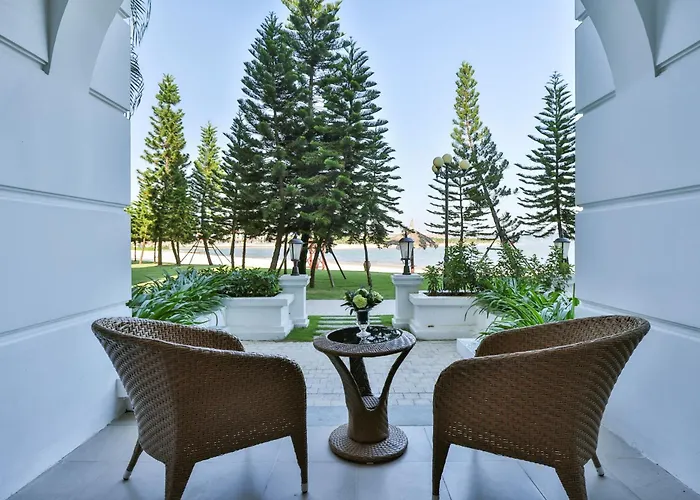 Vinpearl & 5* Hạ Long
